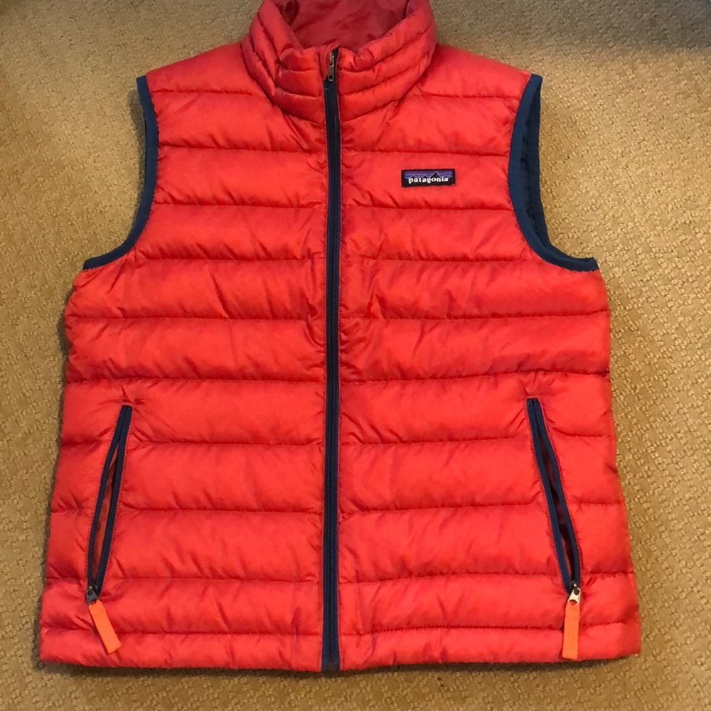 Kids Patagonia vest size 10 medium